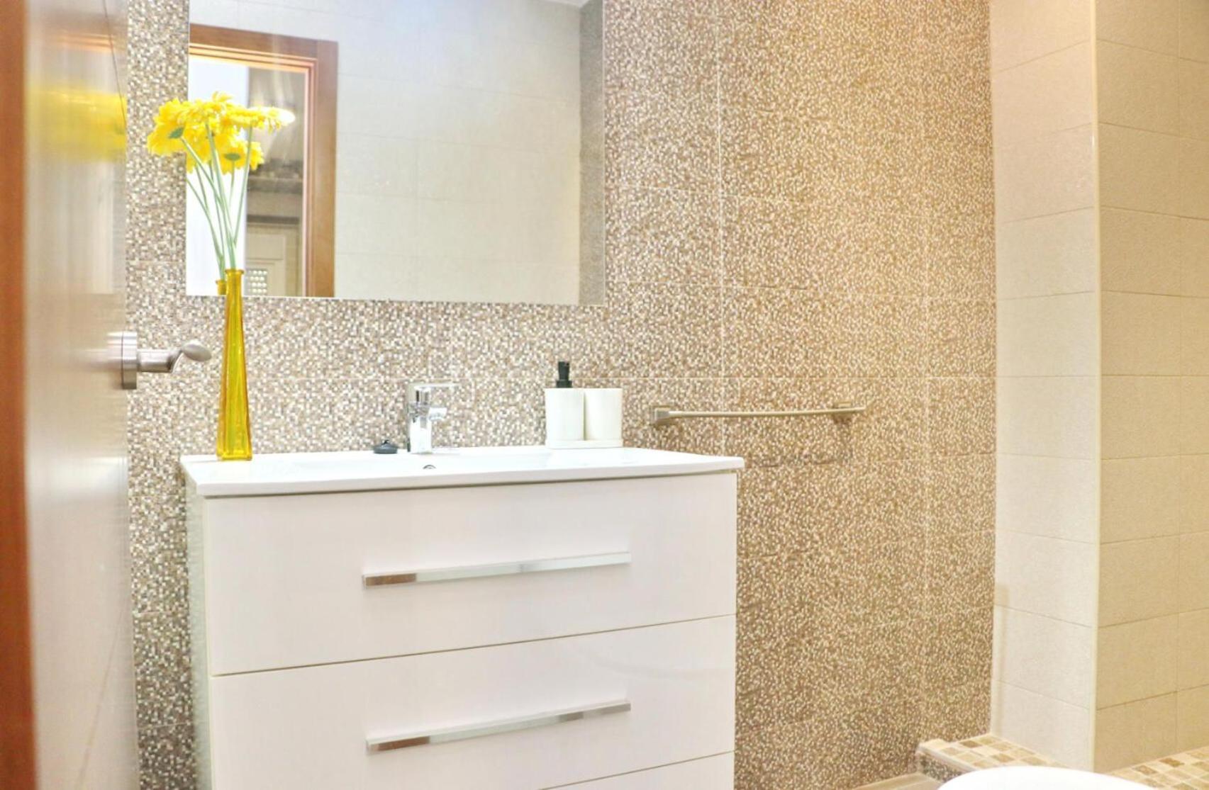 Apartamento Central Cerca De La Playa Conil De La Frontera Exteriör bild